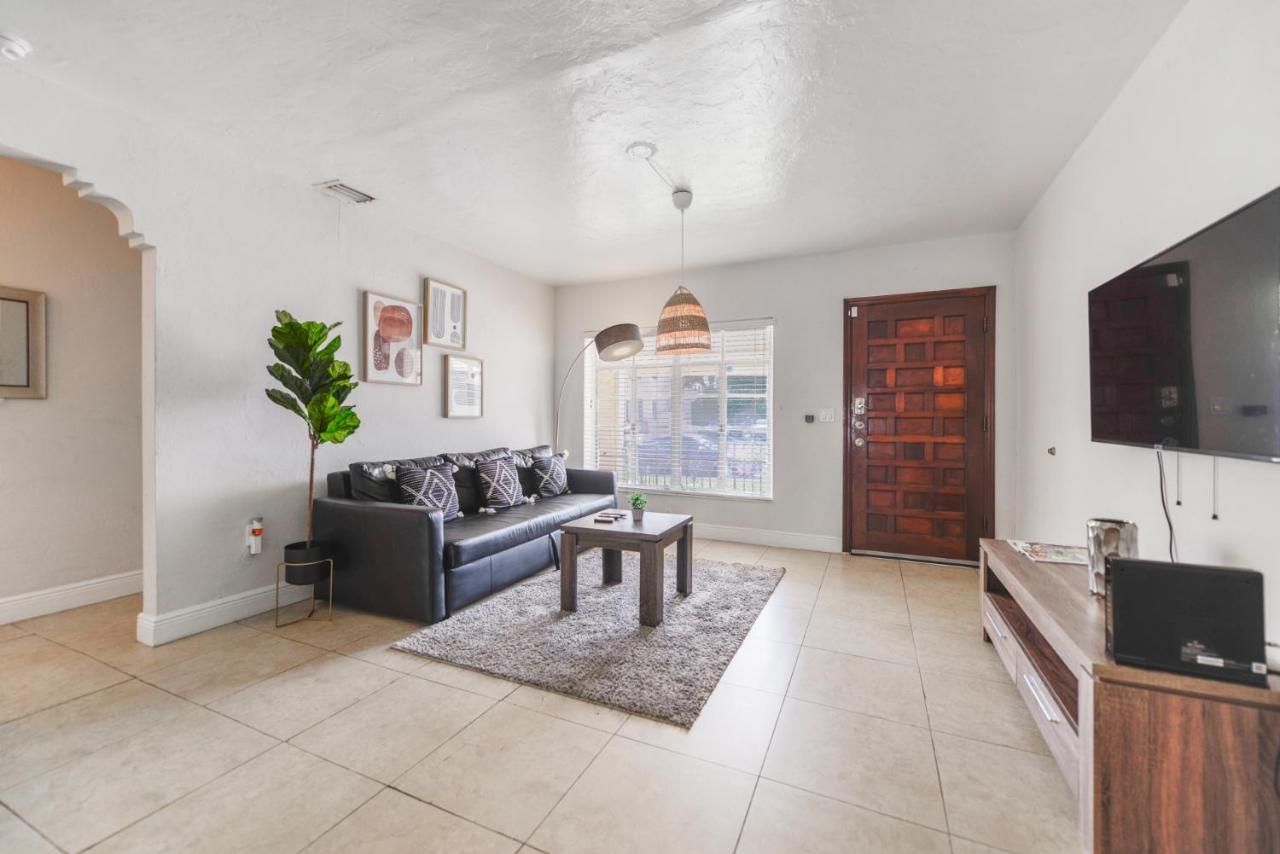 Amazing 3Br House 5 Minutes From Marlins Park Villa Miami Eksteriør bilde